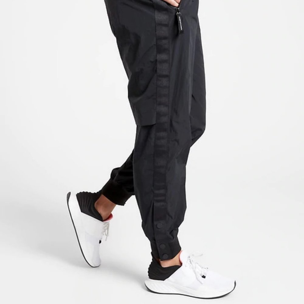 Athleta Legend Track Pants size L Black - Picture 7 of 8